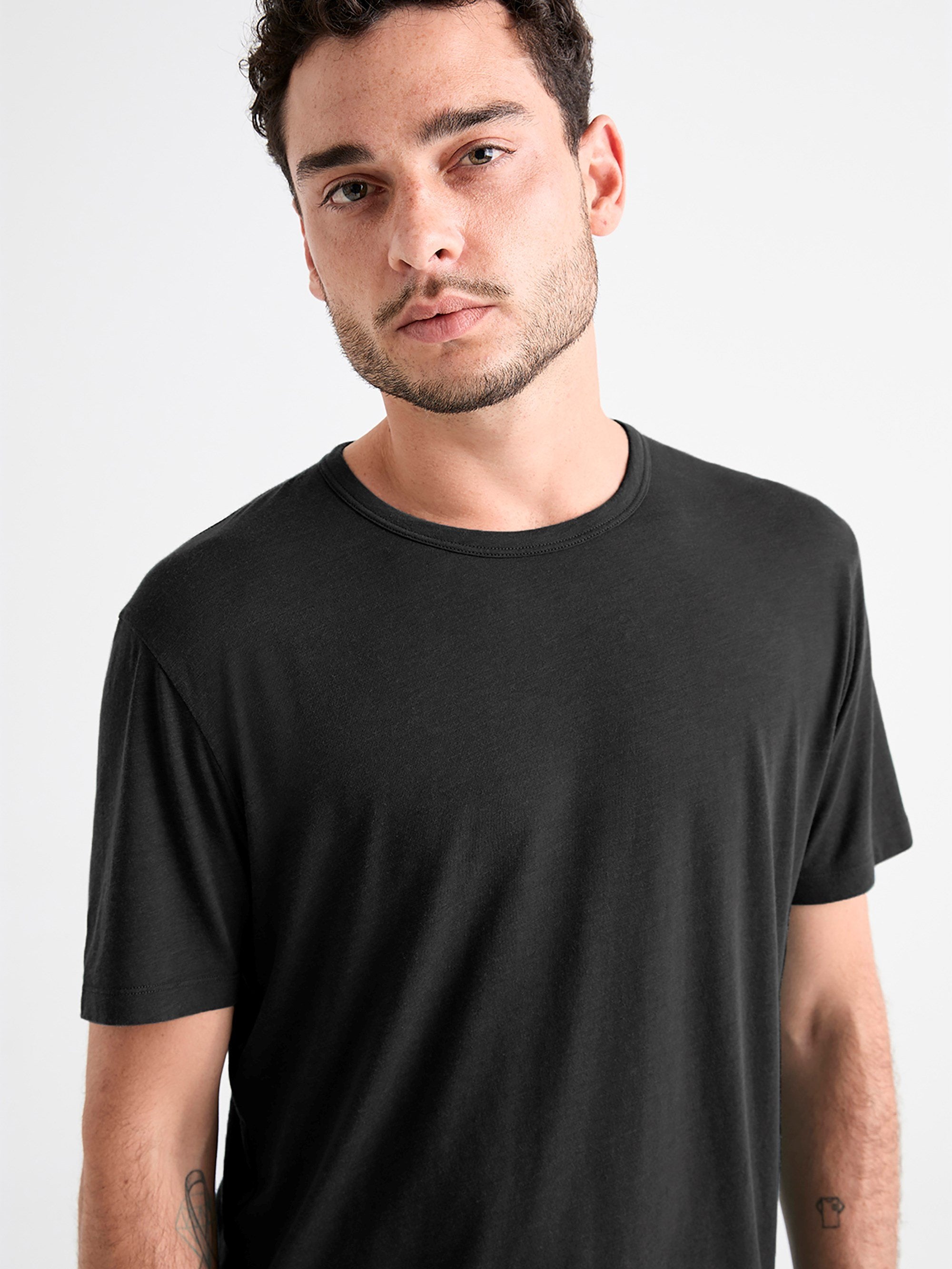 Duer Men's Pima Cotton Tee